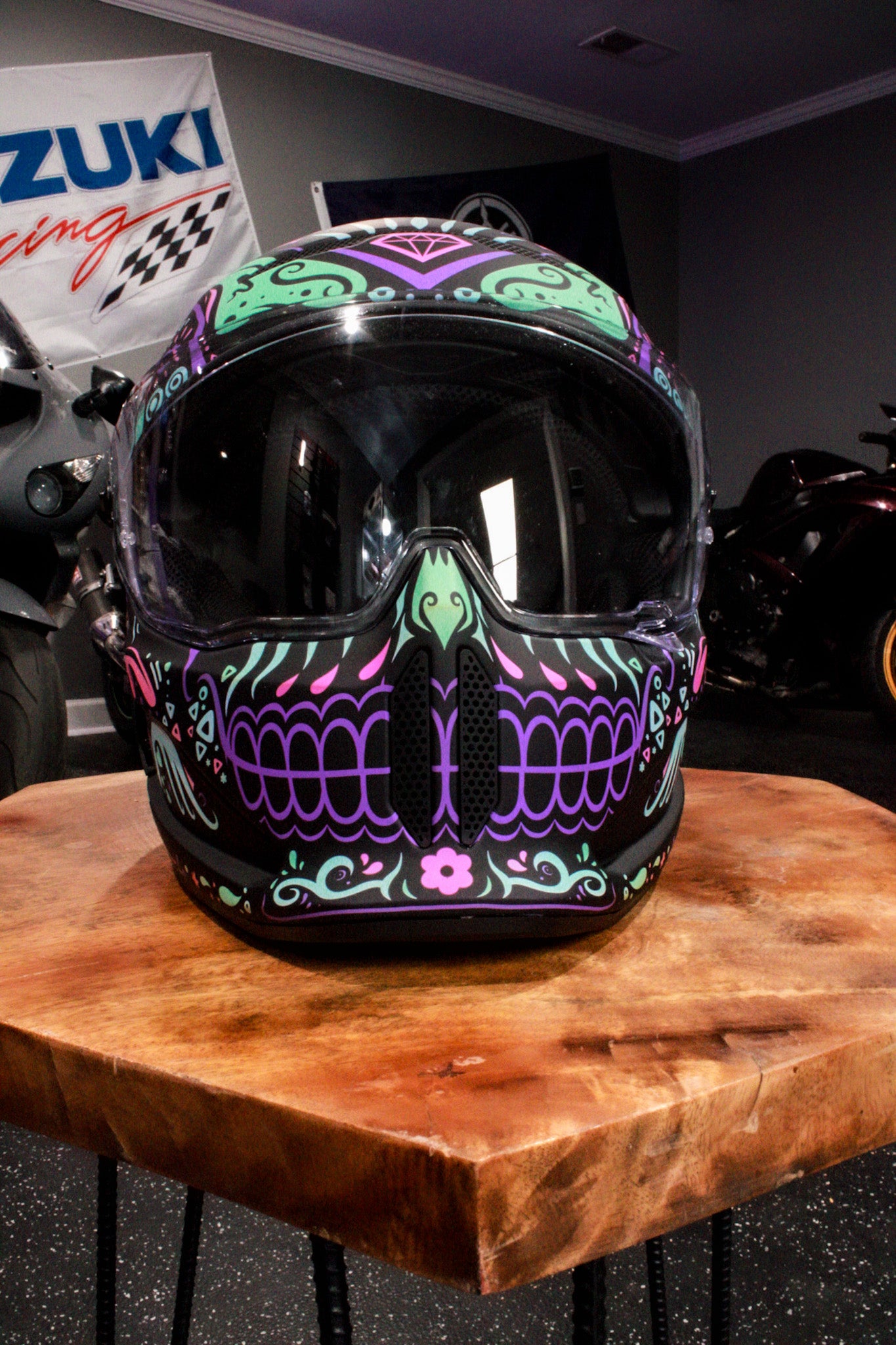 Helmets – midsouthsupersports